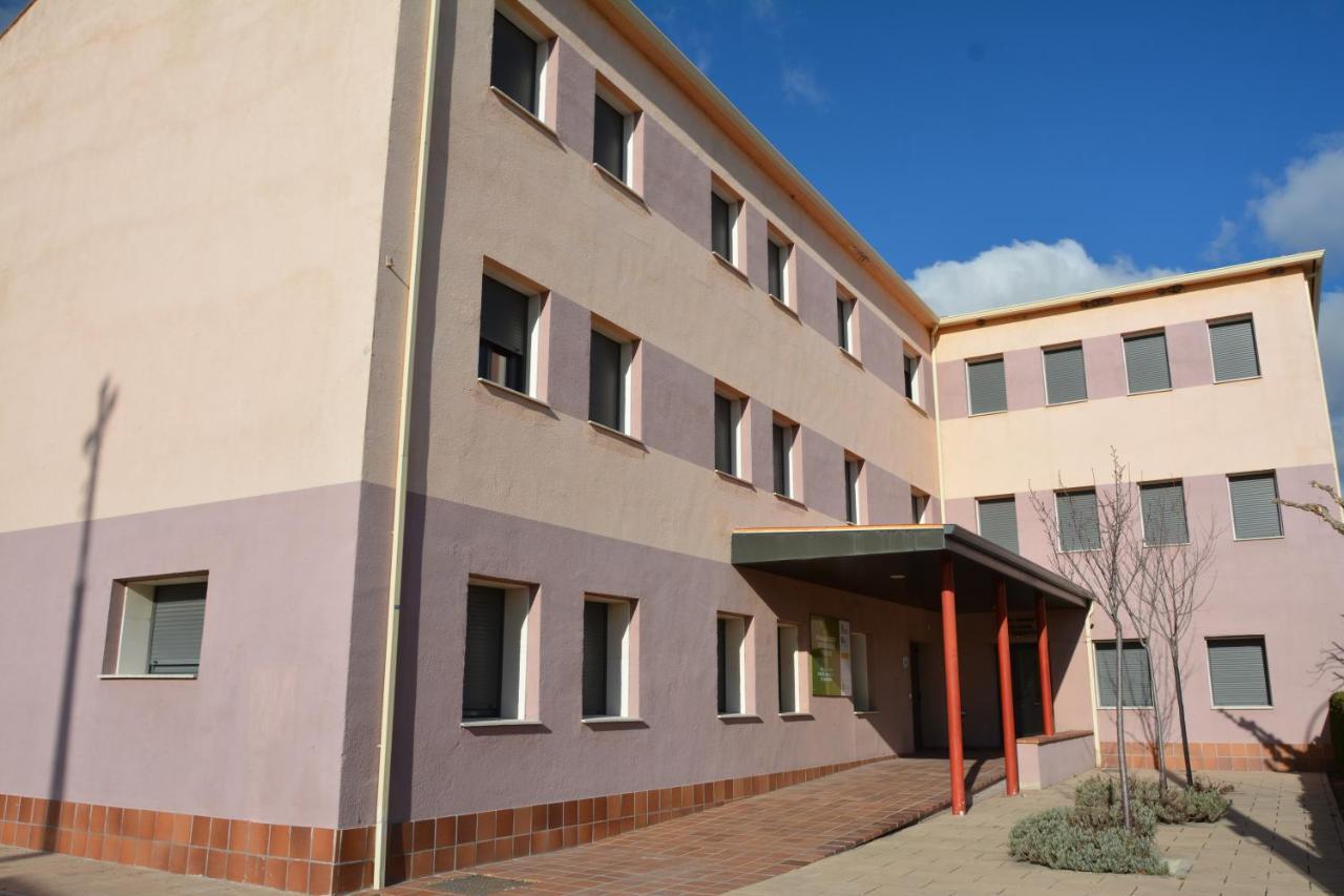 Albergue Villa Nava de la Asunción Nava de la Asuncion Exterior foto